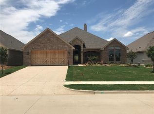 7228 Prestwick Ter, Benbrook, TX 76126