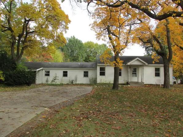 3131 S 13th St, Niles, MI 49120