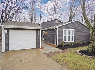 4790 Timberknoll Rd, Cincinnati, OH 45244