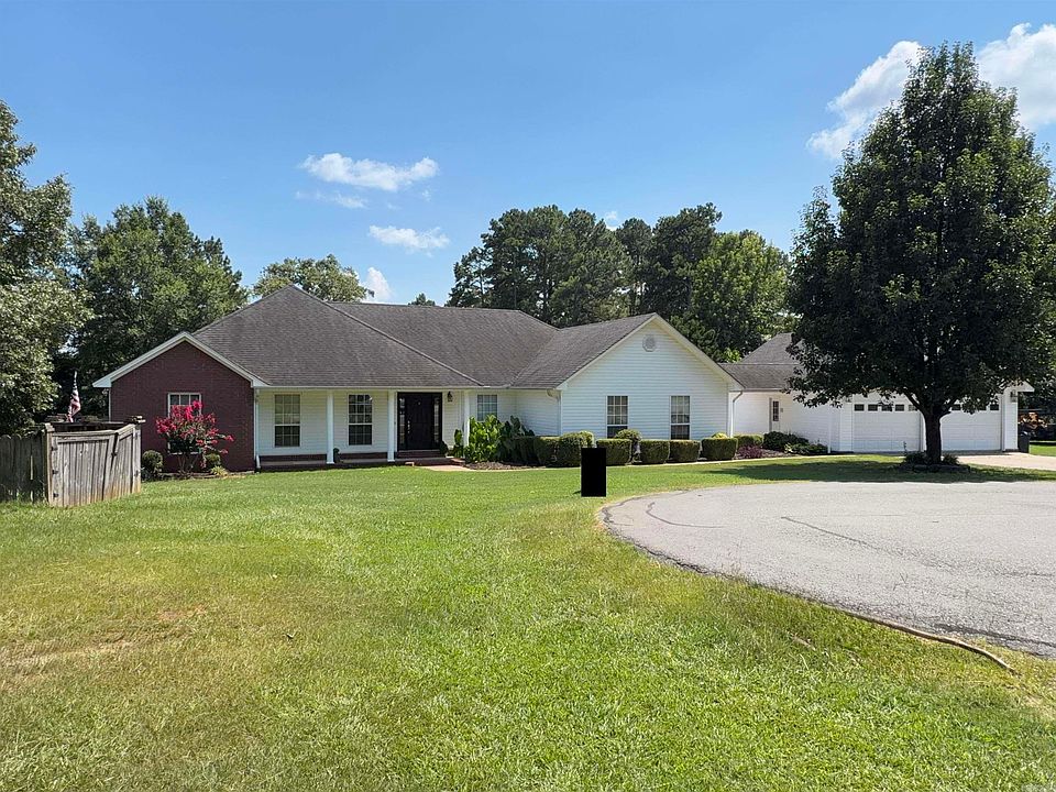 1st image of 12 Christen Ln