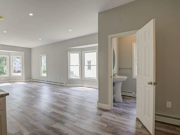 Living Area (from Kitchen)