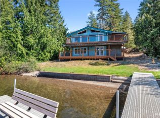 160 NE Tiger Cove Ln, Belfair, WA 98528