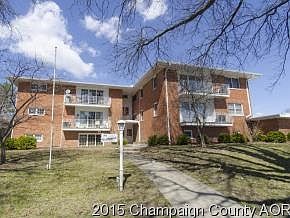 1st image of 910 Lincolnshire Dr APT 301