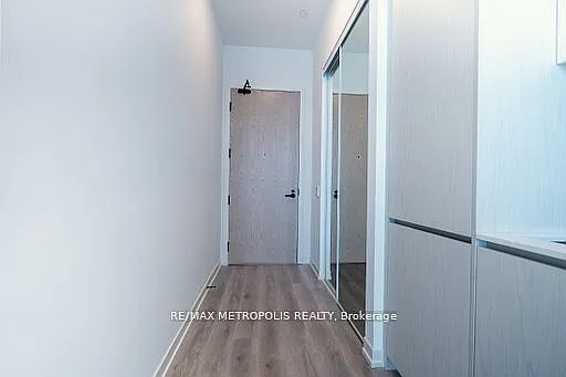 28 Interchange Way #621 — Photo 2