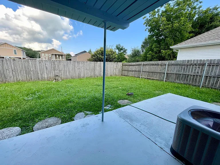 4346 Wellington Ave — Photo 14