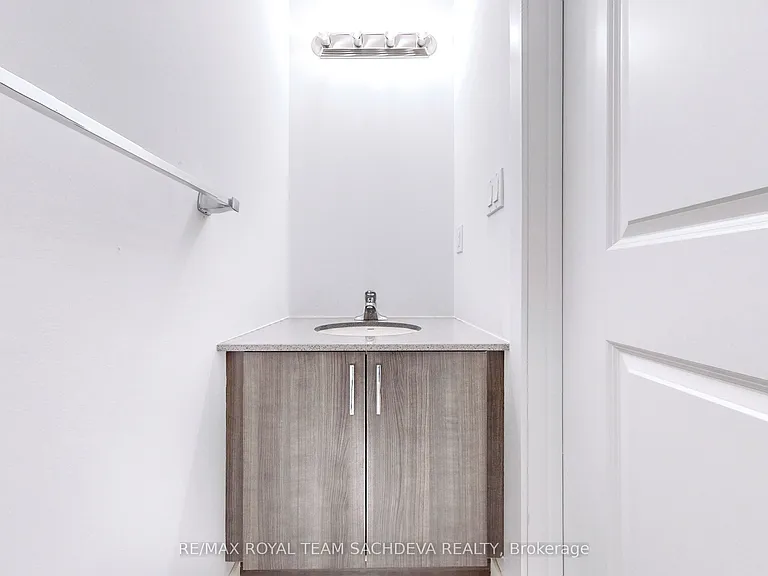 73 Pine Gate Pl — Photo 13