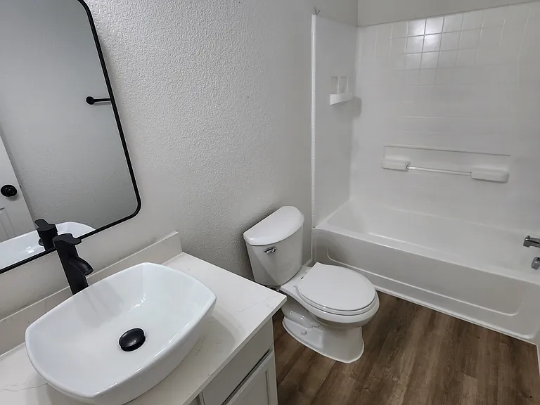 12808 Kingsgate Dr — Photo 24