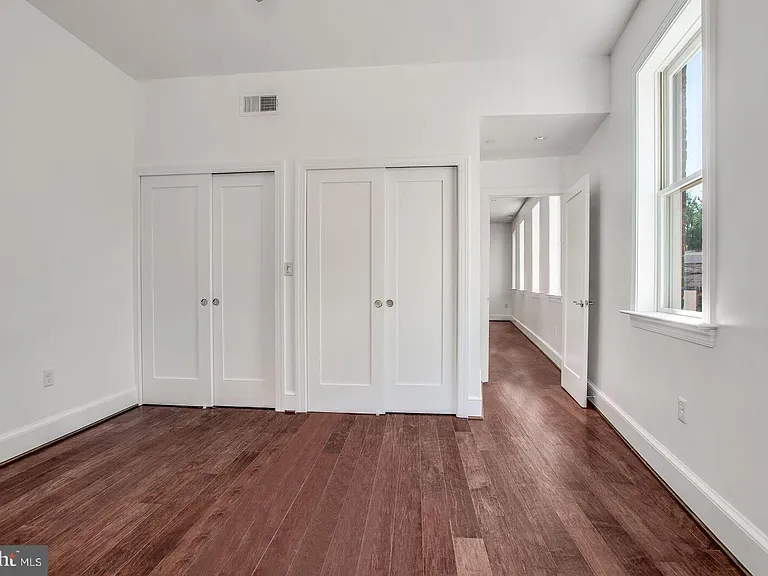 1252 Wisconsin Ave NW #301 — Photo 7
