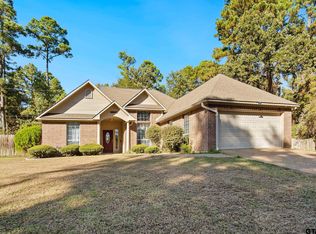 16968 Mary Martin Dr, Flint, TX 75762