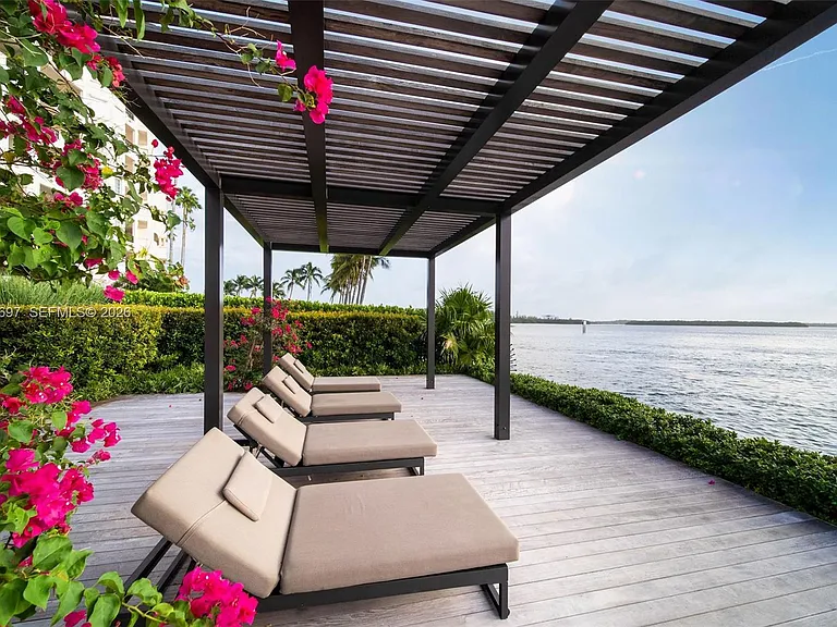 5245 Fisher Island Dr #5245 — Photo 54