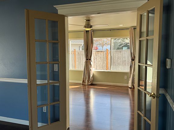 Double door entry to Family rm from Formal