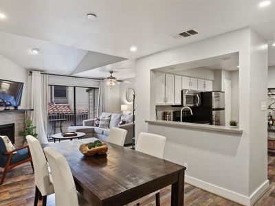 4777 Cedar Springs Rd APT 8M, Dallas, TX, 75219