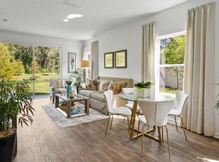 5916 Ortega Lake Dr, Jacksonville, FL 32244