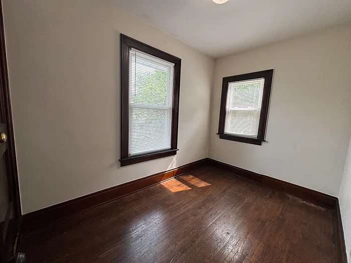 2462 Indiana Ave #2464 — Photo 15
