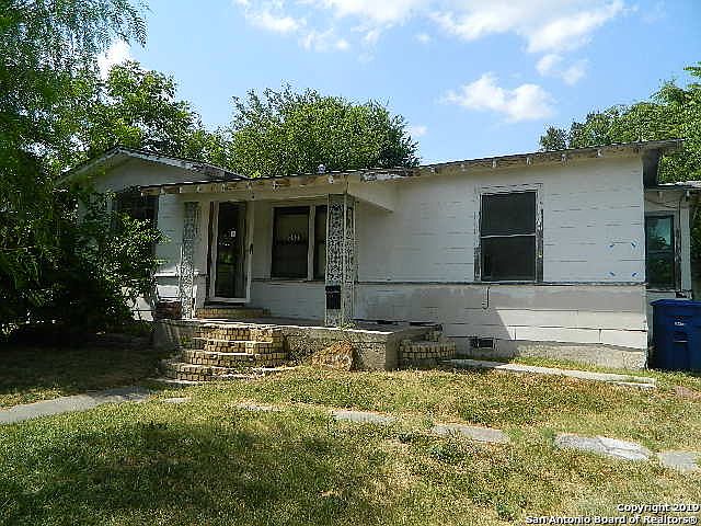 1st image of 2423 Waverly Ave
