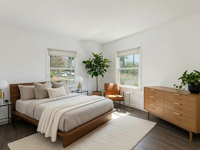 5560 Packard St #5560 — Photo 5