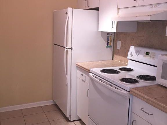 2nd image of 1743 Village Blvd APT 105