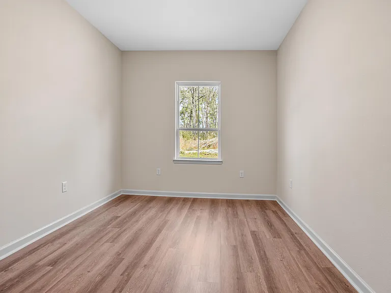 20963 Oregon St — Photo 20