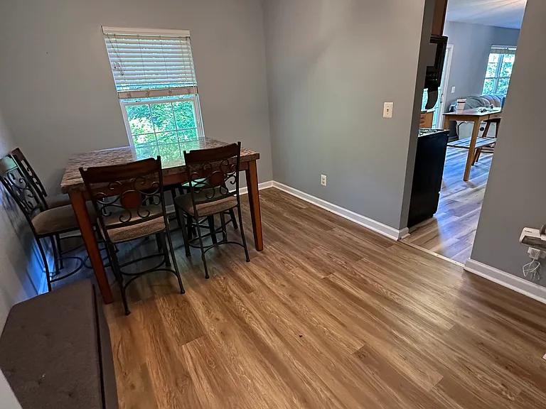 6225 Igo Rd — Photo 10