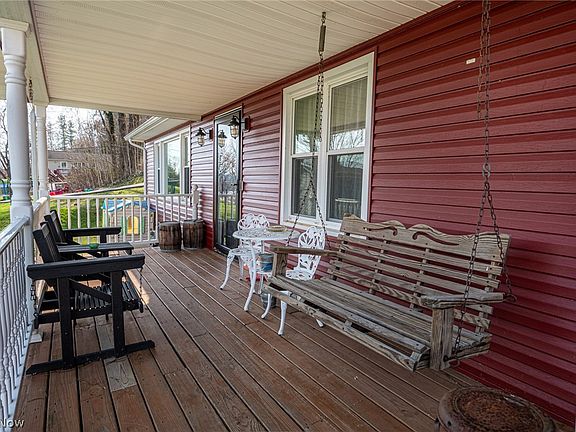 3rd image of 46723 Township Road 74