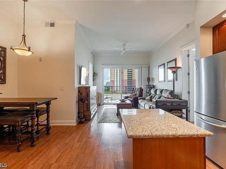 2825 Palm Beach Blvd #703 — Photo 17