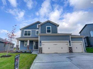 13350 NW 73rd St, Parkville, MO 64152