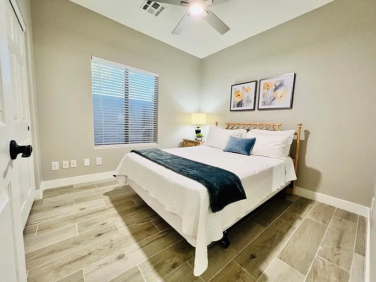 492 E Rainbow Dr — Photo 37