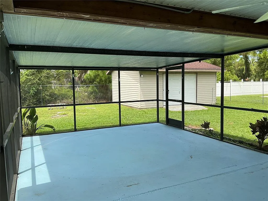 3 bed, 2.0 bath, 1234 sqft, $1,500 — Photo 3