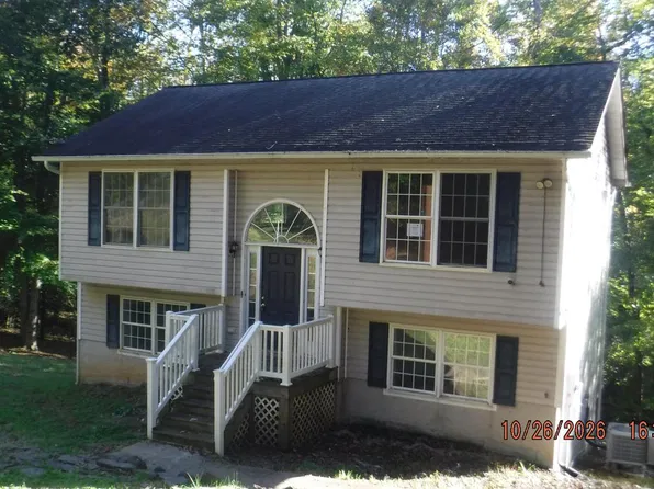 27165 Oaklawn Cir, Ruther Glen, VA 22546