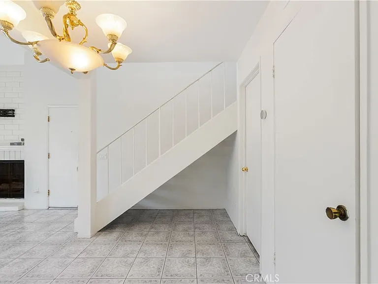 1693 S Heritage Cir — Photo 10