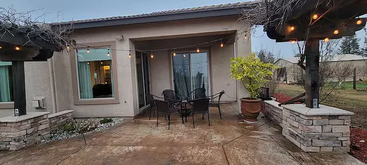 1 bed, 849 sqft, $2,600 — Photo 3