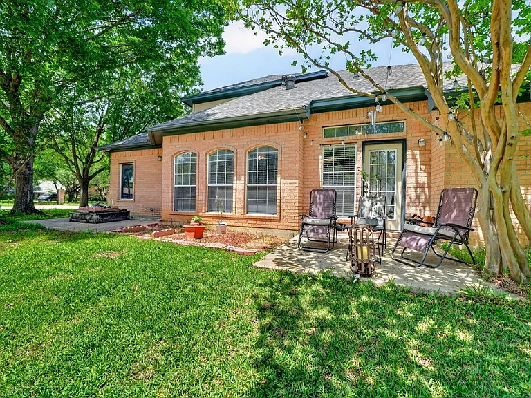 5108 Foxhaven Ct — Photo 34