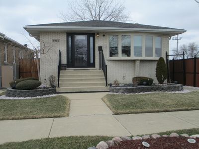 5946 S Rutherford Ave, Chicago, IL, 60638