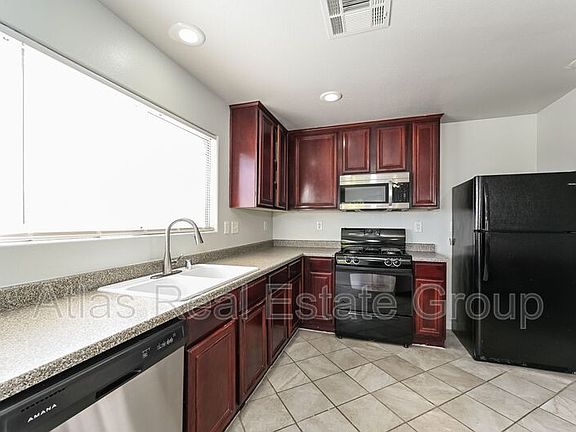 2nd image of 508 Teedale Ct