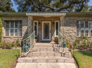 1239 Fern Oaks Dr, Santa Paula, CA 93060