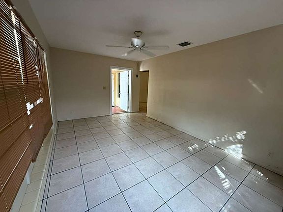 4th image of 1640 NW 9th Ave #2