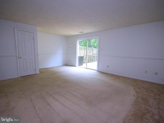 5th image of 4753 Hersand Ct