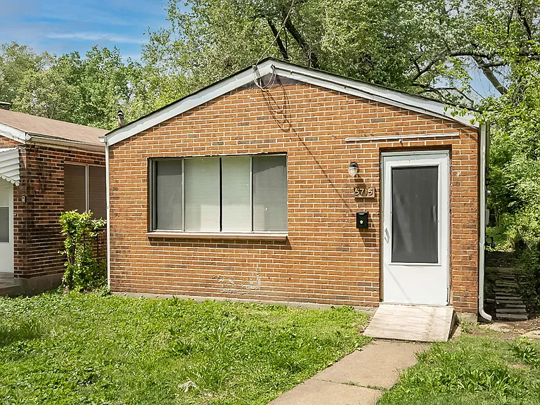 5715 Hodiamont Ave — Photo 12