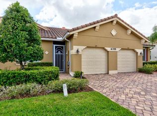 6355 Oxford Cir, Vero Beach, FL 32966