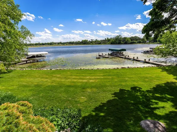 7011 Willow Creek Rd, Eden Prairie, MN 55344