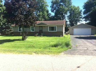 4696 Palmerstone Rd, Rockford, IL 61102