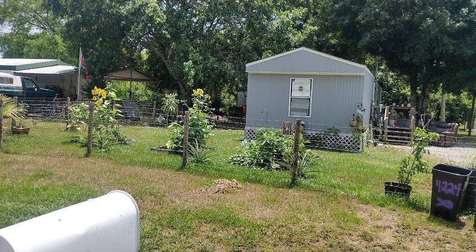 1st image of 4224 SE 29th Court