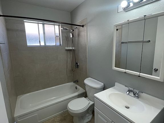 4th image of 410 U St #I