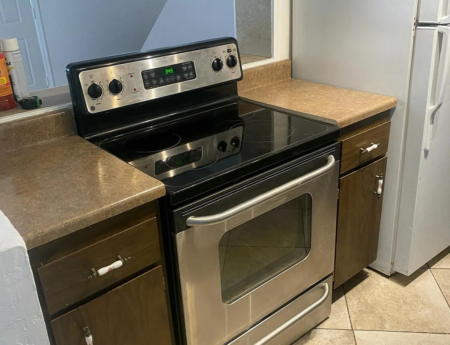 3 bed, 1.5 bath, 1005 sqft, $1,500 — Photo 4