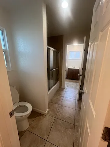 2219 Hillsborough Ct #2 — Photo 8