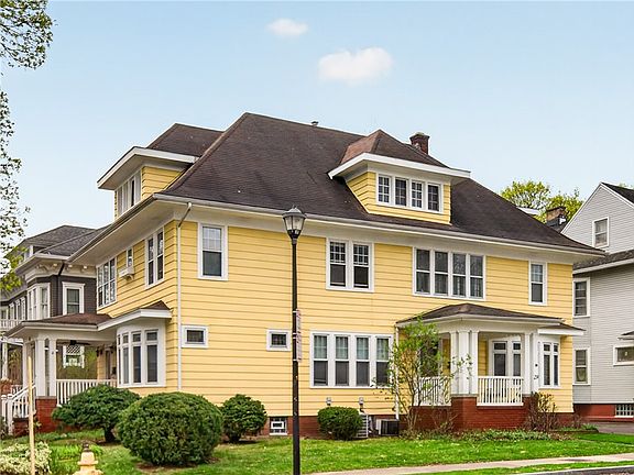 3rd image of 29 Harper St