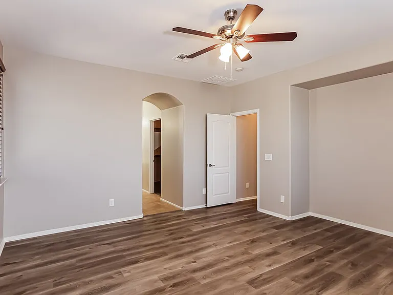 2327 W Jake Hvn — Photo 11