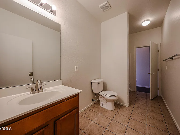 6307 S 69th Gln — Photo 22