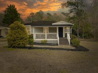 8205 Rhodes Rd, Apex, NC 27539