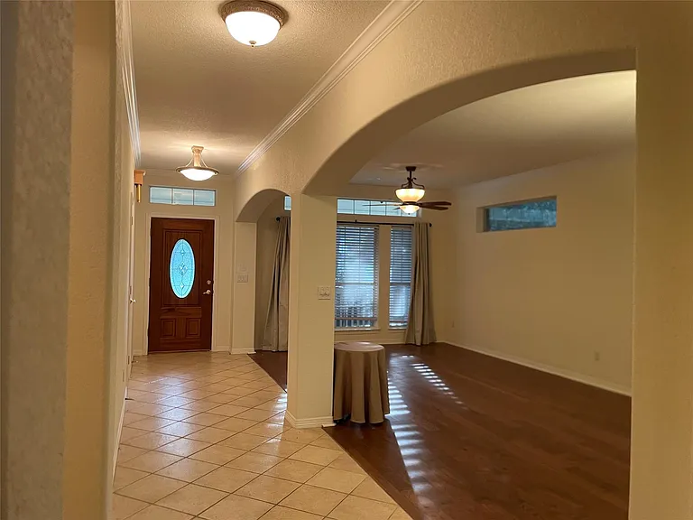 120 W Brazos Dr — Photo 5